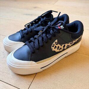 Women's Court Legacy Lift Platform Sneaker - Size 7.5 - EUC